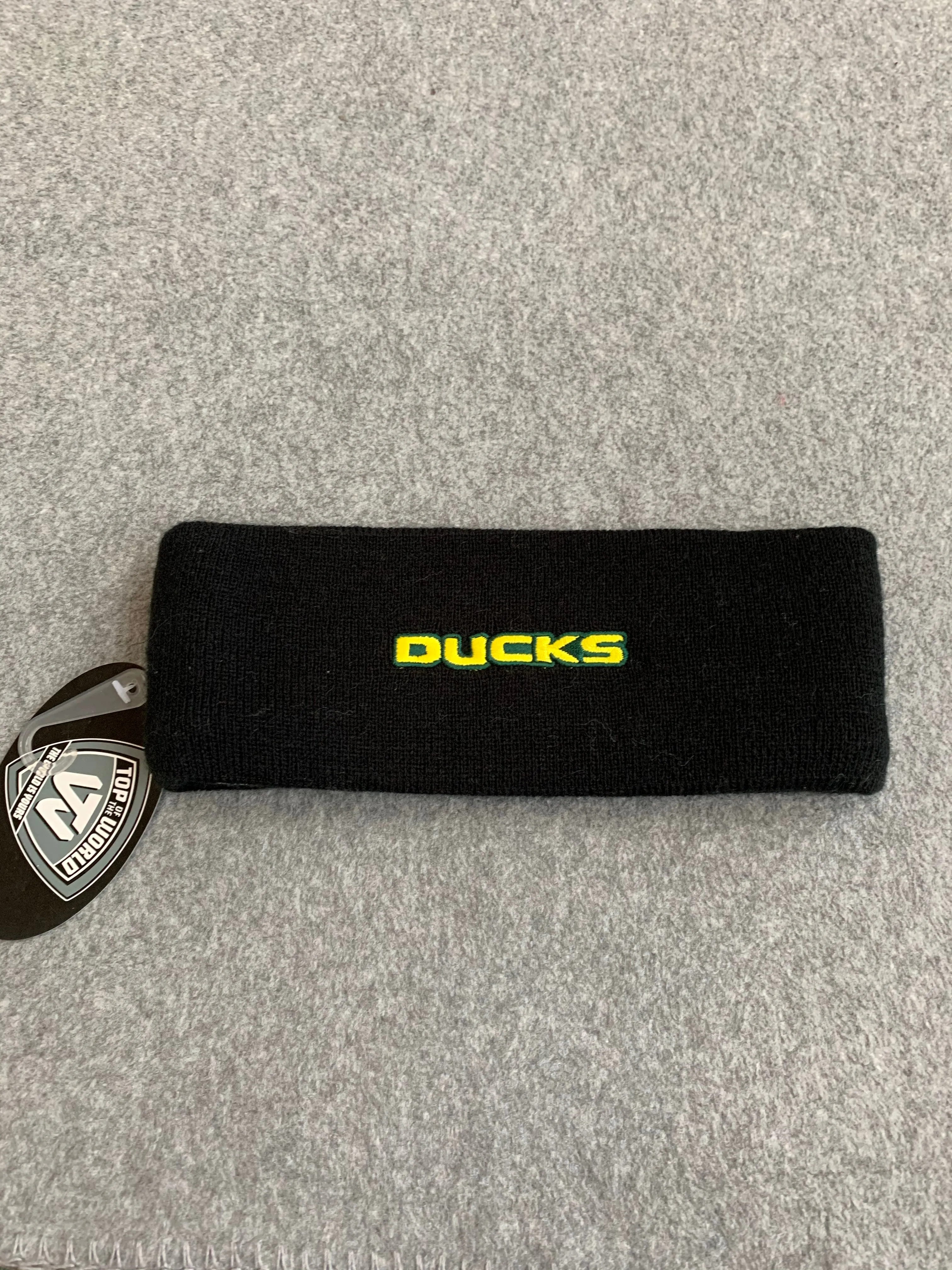 Black Oregon Ducks Winter Headband