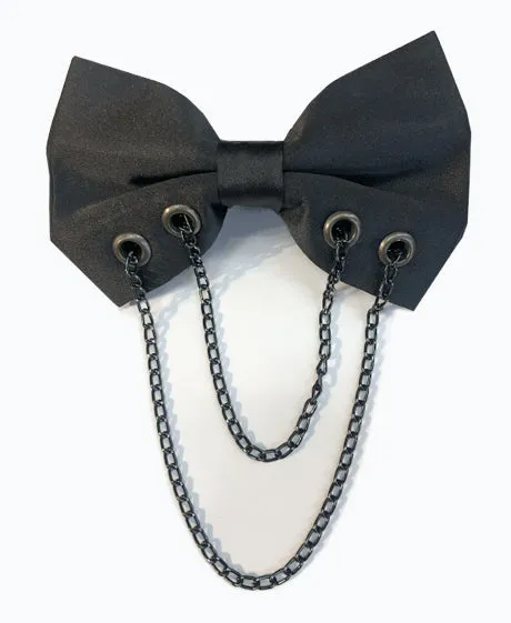 Bow tie with chain