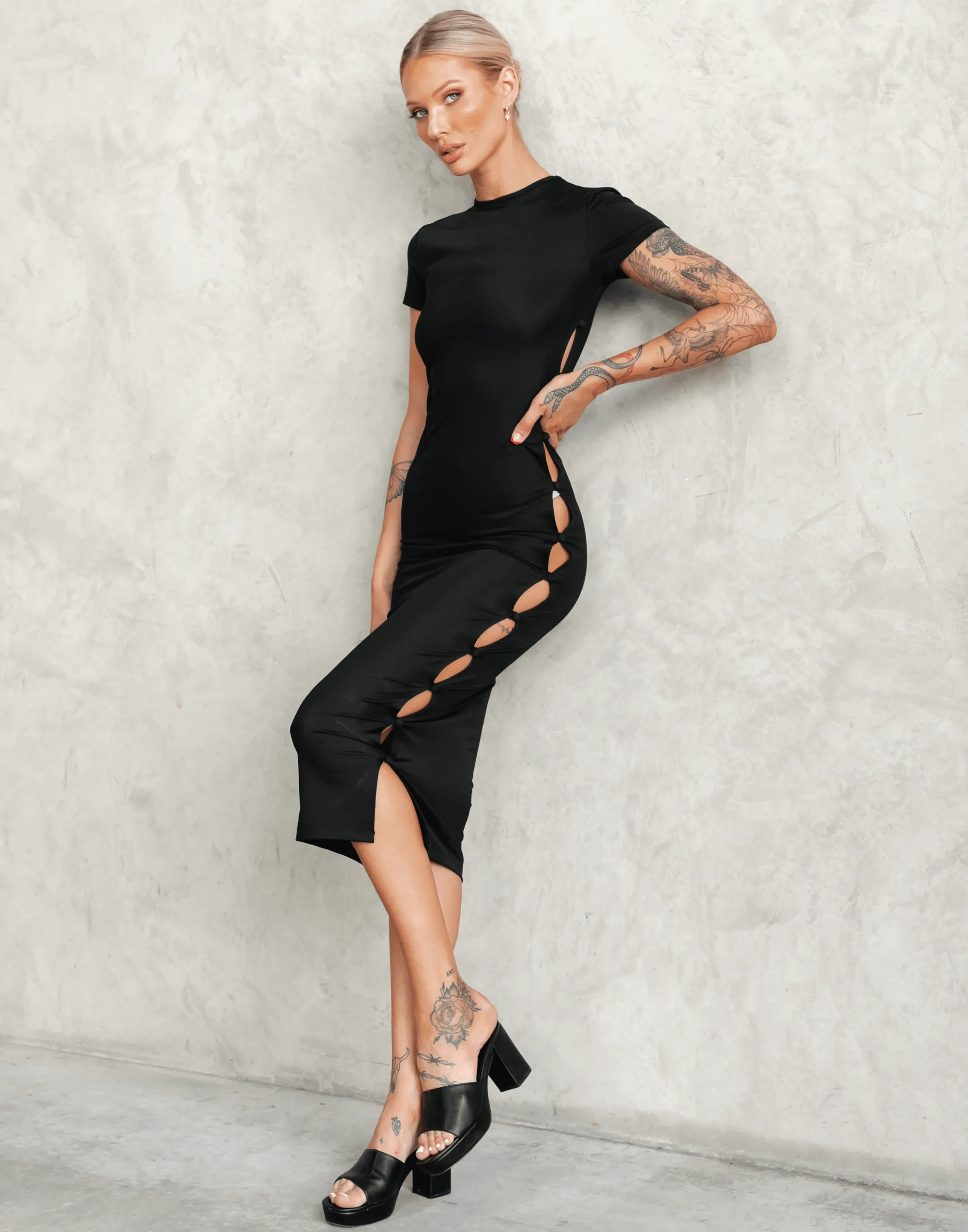 Brentwood Midi Dress (Black) - By Lioness