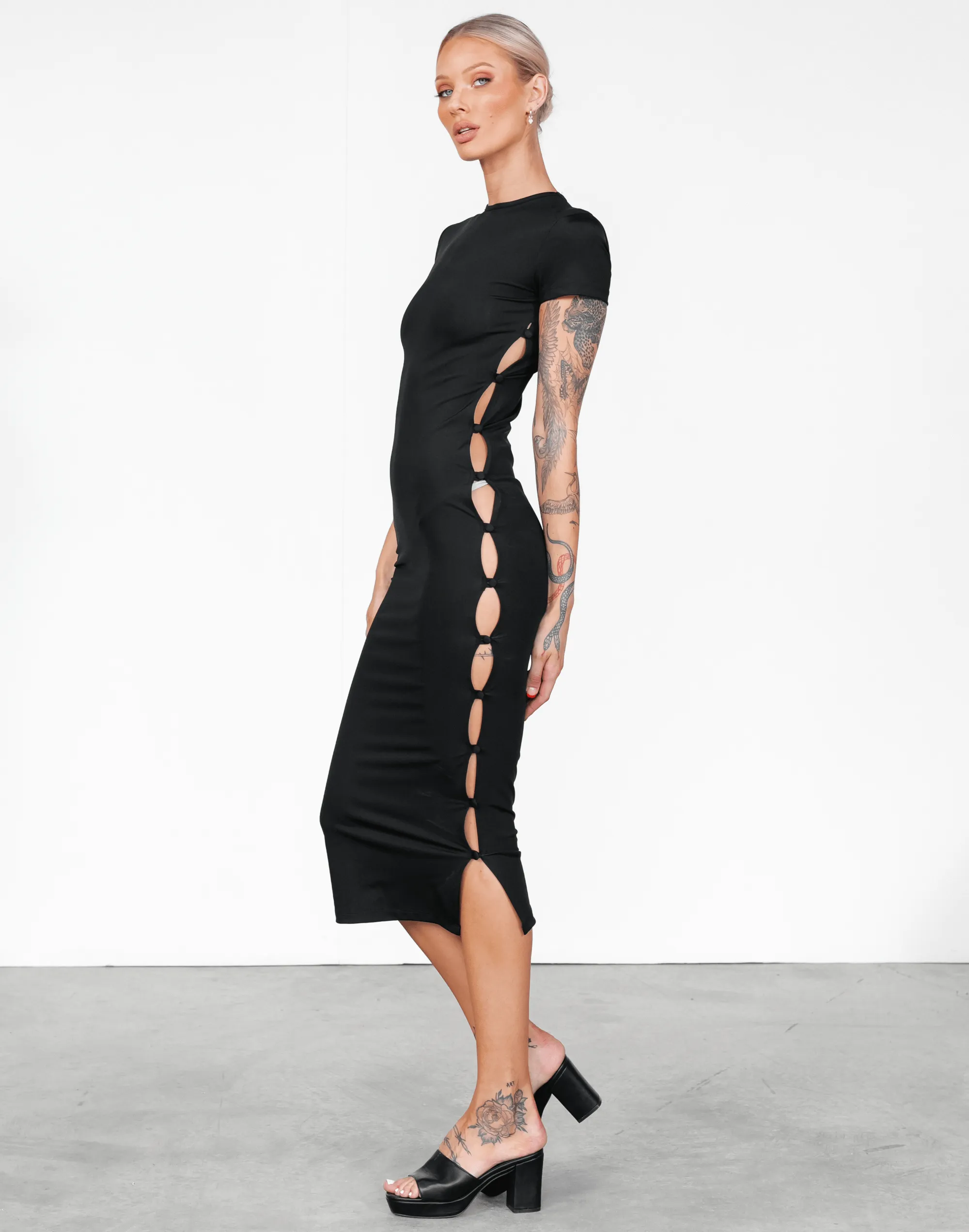 Brentwood Midi Dress (Black) - By Lioness