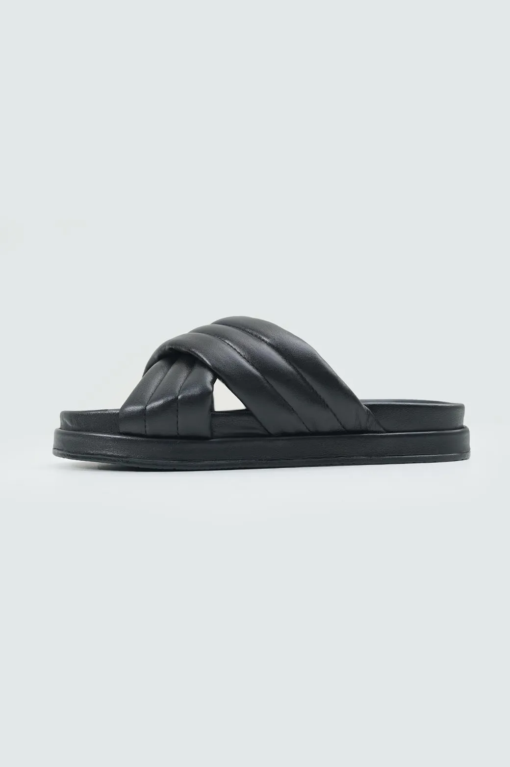 LEATHER COMFORT SLIDES