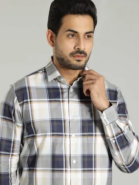 Men Checked Full Sleeve Cotton Shirt