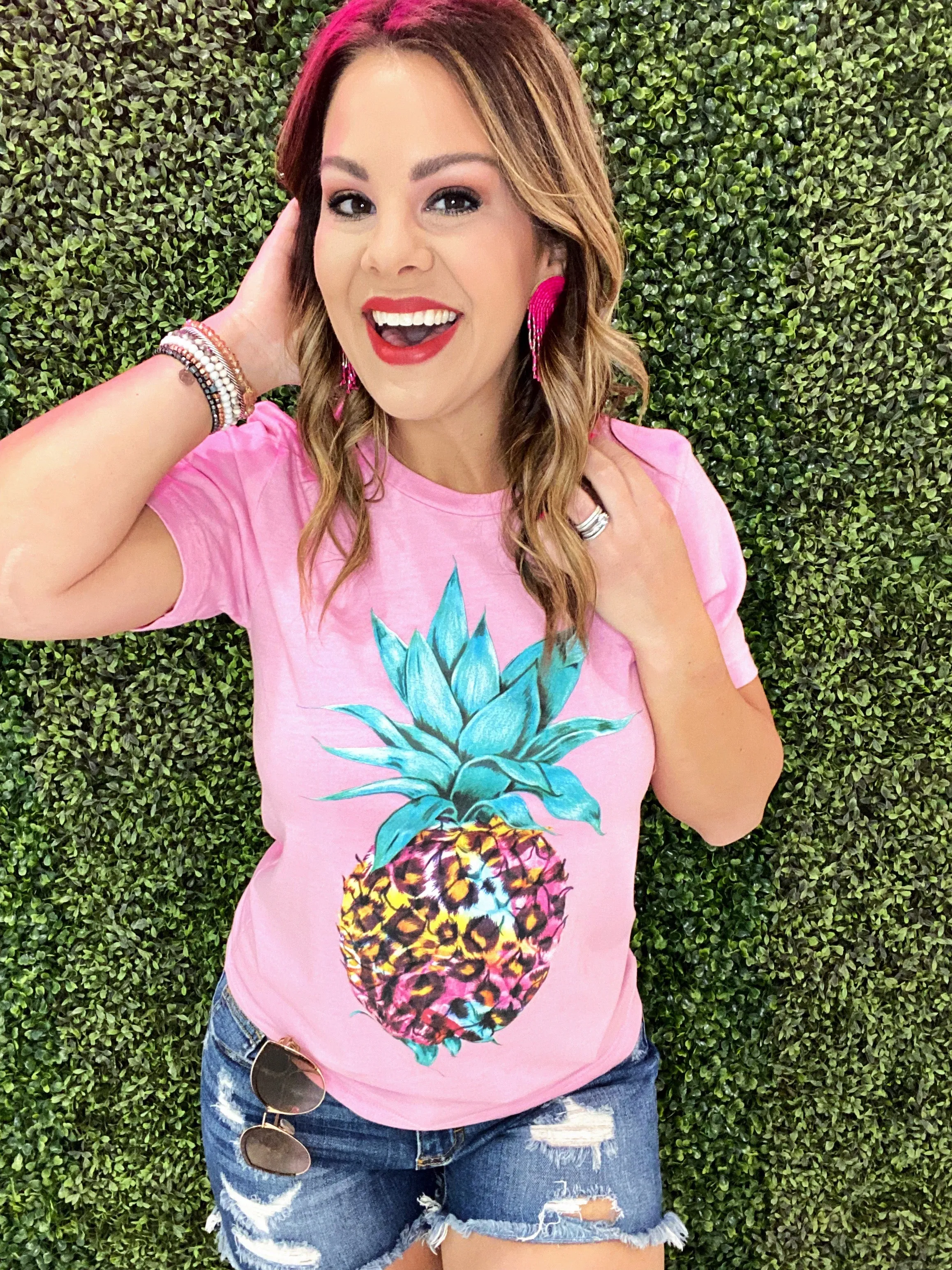 {PRETTY SWEET PINEAPPLE} Fun Leopard Pineapple Bubblegum Pink Crew Neck Tee