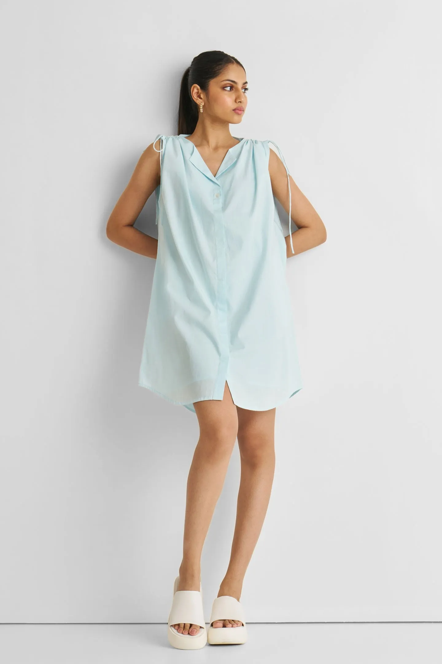 Reistor Shirt dress with Shoulder Tie Details in Summer Blue