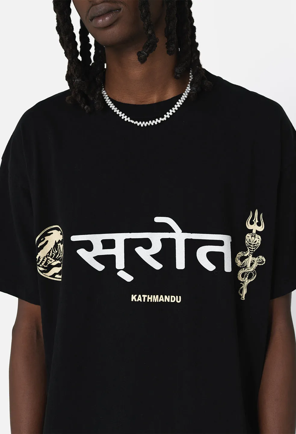 Souvenir Kathmandu University Tee / Black