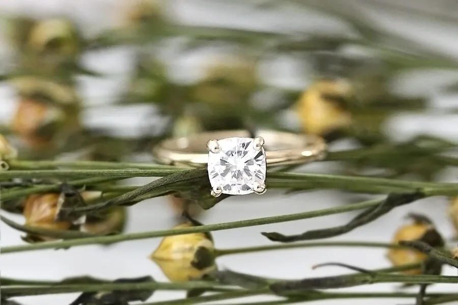 Thalia Moissanite Ring