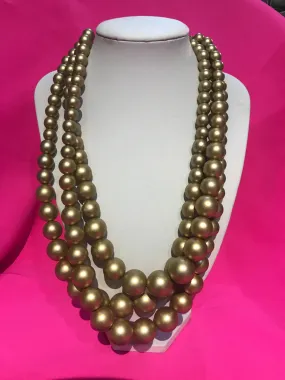 Three's A Crowd Pearl Necklace